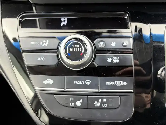 ホンダ フリード ハイブリット EX 愛知県 2019(平31)年 3.4万km ホワイトオーキッドパール 純正ナビ　/バックカメラ　/衝突軽減ブレーキ　/レーダークルーズ　/ワイパーデアイザー　/シートヒーター　/ハーフレザーシート　/ＥＴＣ/ドラレコ　/両側パワースライドドア　/LEDオートライト　/純正アルミホイール/スマートキー