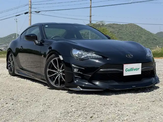 トヨタ ８６ GT 兵庫県 2018(平30)年 4.8万km クリスタルブラックシリカ モデリスタエアロ(F/S/RU)/柿本マフラー/社外車高調/クリスタルアイテールランプ/社外ナビ/バックカメラ/ETC/LEDヘッドライト/スマートキー/プッシュスタート