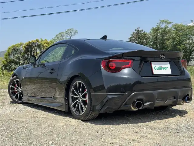 トヨタ ８６ GT 兵庫県 2018(平30)年 4.8万km クリスタルブラックシリカ モデリスタエアロ(F/S/RU)/柿本マフラー/社外車高調/クリスタルアイテールランプ/社外ナビ/バックカメラ/ETC/LEDヘッドライト/スマートキー/プッシュスタート