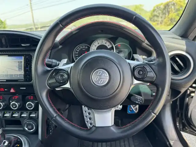 トヨタ ８６ GT 兵庫県 2018(平30)年 4.8万km クリスタルブラックシリカ モデリスタエアロ(F/S/RU)/柿本マフラー/社外車高調/クリスタルアイテールランプ/社外ナビ/バックカメラ/ETC/LEDヘッドライト/スマートキー/プッシュスタート