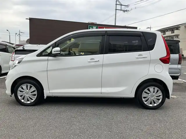 日産 デイズ X 滋賀県 2017(平29)年 3万km ホワイトパール ワンオーナー/車検8年6月まで/エマージェンシブレーキ/踏み間違い衝突防止アシスト/アラウンドビューモニター/純正CDデッキ/タッチパネル式オートエアコン/純正フロアマット/プッシュスタート/ウィンカーミラー/スペアキー有り/取扱説明書/保証書