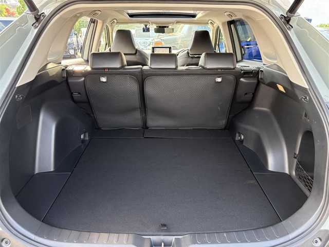 トヨタ ＲＡＶ４ アドベンチャー 三重県 2020(令2)年 1.9万km アッシュグレーメタリック/アーバンカーキ パノラマムーンルーフ/ツートンカラー/寒冷地仕様/ステアリングヒーターセット（ステアリングヒーター/快適温熱シート（運転席/助手席）/シートベンチレーション（助手席））/パノラミックビューモニターセット（パノラマミックビューモニター/カメラ付きドアミラー/ブラインドスポットモニター/リアクロストラフィックブレーキ/ドアミラー足元照明）/9インチディスプレイオーディオ（Bluetooth/TV/AM/FM/USB/Miracast）/セーフティセンス（プリクラッシュセーフティ/レーントレーシングアシストボート/レーダークルーズコントロール/オートマチックハイビーム/ロードサインアシスト）/デジタルインナーミラー/ドライブレコーダー（前後）/ETC2.0/オレンジステッチ入ブラック合皮スポーティシート/パワーシート（運転席）/パワーバックドア/USBポート/オプティトロンメーター（自発光式アナログメーター）/7インチマルチインフォメーション/サテンメッキ加飾付革巻きステアリングホイール/サテンメッキ加飾付革巻きシフトノブ/アクセサリーコンセント(ラゲッジルーム)/スペアキー