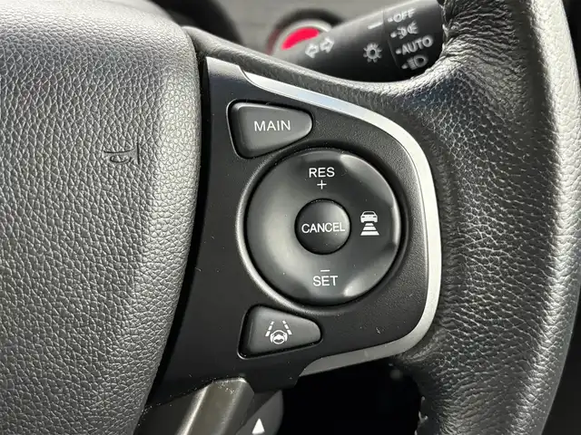 ホンダ フリード＋ ハイブリット EX 福岡県 2018(平30)年 6.1万km ホワイトオーキッドパール 純正ナビ　/デジタルルームミラー　/両側パワースライドドア　/ＥＴＣ　/ドライブレコーダー　/バックカメラ　/レーダークルーズコントロール　/衝突軽減被害システム　/レーンキープ　/シートヒーター　/純正１５インチＡＷ