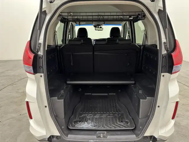 ホンダ フリード＋ ハイブリット EX 福岡県 2018(平30)年 6.1万km ホワイトオーキッドパール 純正ナビ　/デジタルルームミラー　/両側パワースライドドア　/ＥＴＣ　/ドライブレコーダー　/バックカメラ　/レーダークルーズコントロール　/衝突軽減被害システム　/レーンキープ　/シートヒーター　/純正１５インチＡＷ