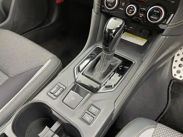 スバル ＸＶ ハイブリッド アドバンス スタイルエディション 福井県 2023(令5)年 3.6万km クリスタルブラックシリカ ワンオーナー/４WD/アイサイトツーリングアシスト/・衝突軽減ブレーキ/・車線逸脱警報機能/・レーンキープアシスト/・クルーズコントロール（追従有）/純正ナビゲーション/【AM/FM/CD/Bluetooth/フルセグTV】/バックカメラ/サイドカメラ/ETC/ハーフレザーシート/パワーシート（運転席/助手席）/シートヒーター（運転席/助手席）/オートライト/LEDヘッドライド/プッシュスタート/スマートキー