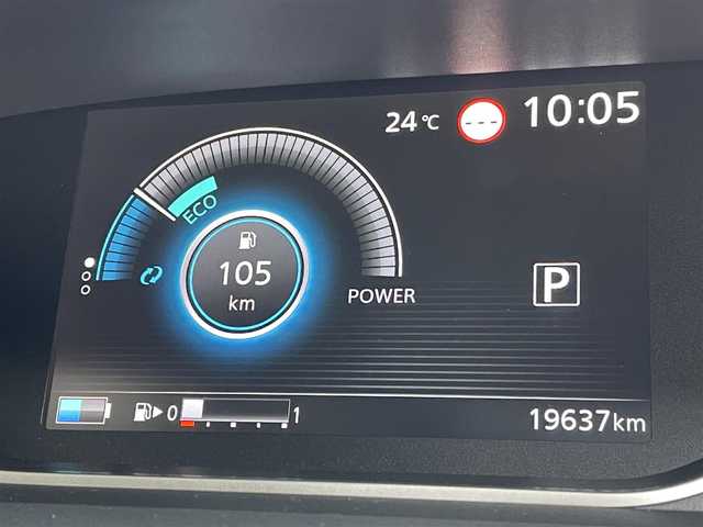 日産 セレナ e－パワー ハイウェイスター V 東京都 2020(令2)年 2万km ブリリアントホワイトパール 純正ナビ/全方位カメラ/ETC2.0/前後ドライブレコーダー/プロパイロット/ブラインドスポットモニター/車線逸脱警報/標識認識機能/駐車支援システム/電子パーキングシステム/オートブレーキホールド/ウィンカーミラー/フロントフォグランプ/プッシュスタート/ステアリングリモコン/ロールサンシェード/両側パワースライドドア/純正フロアマット/純正ドアバイザー/純正16インチアルミホイール