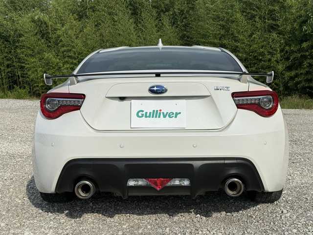 スバル ＢＲＺ S 兵庫県 2017(平29)年 5.6万km クリスタルホワイトP STIFエアロ/トランクスポイラー/ブリッツ車高調/純正ナビ/バックモニター/フルセグTV/純正アルミホイール/LEDヘッドライト/クリアランスソナー/ハーフレザーシート/スマートキー/プッシュスタート/革巻きステアリング
