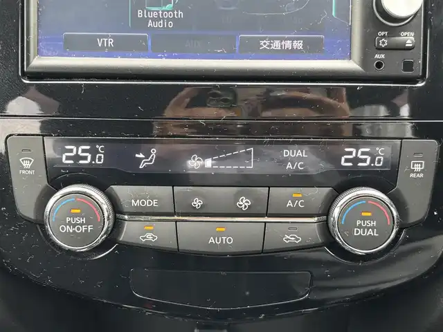 日産 エクストレイル ハイブリッド 20X エマージェンシーブレーキ 宮城県 2016(平28)年 10.9万km ブリリアントシルバー 登録時走行距離108425km/ＳＤナビ/フルセグＴＶ/ＣＤ／Ｂｌｕｅｔｏｏｔｈ/電動リアゲート/電格ミラー/純正フロアマット/レザーシート/シートヒーター/純正アルミホイール/レーンキープ/オートライト/コーンーセンサー
