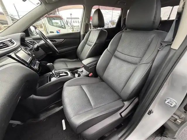 日産 エクストレイル ハイブリッド 20X エマージェンシーブレーキ 宮城県 2016(平28)年 10.9万km ブリリアントシルバー 登録時走行距離108425km/ＳＤナビ/フルセグＴＶ/ＣＤ／Ｂｌｕｅｔｏｏｔｈ/電動リアゲート/電格ミラー/純正フロアマット/レザーシート/シートヒーター/純正アルミホイール/レーンキープ/オートライト/コーンーセンサー