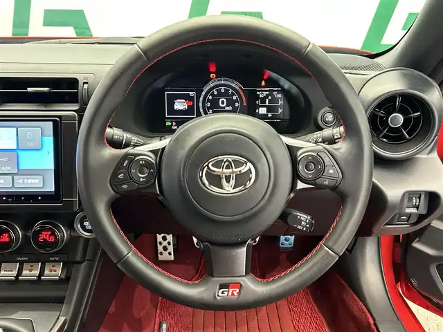 トヨタ ＧＲ８６ RZ 鹿児島県 2024(令6)年 1.1万km 赤 禁煙車/ワンオーナー/ＧＲフルエアロ/ナビ/フルセグＴＶ/バックカメラ/衝突軽減ブレーキ/ＥＴＣ/クルーズコントロール/シートヒーター/横滑り防止装置/コーナーセンサー/レーンキープアシスト/ＬＥＤヘッドライト