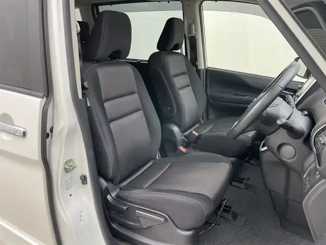 日産 セレナ ハイウェイスター Vセレクション 岡山県 2018(平30)年 5.8万km ブリリアントホワイトパール 純正9インチナビ/（CD/DVD/ブルーレイ/BT/フルセグ/USB）/型番：MM518D-L /純正11インチフリップダウンモニター /衝突軽減ブレーキ /両側電動スライド /アラウンドビューモニター /ビルトインETC /LEDヘッドライト /フォグランプ/オートライト/クルーズコントロール /ドライブレコーダー/コーナーセンサー/プッシュスタート/純正アルミホイール/新車保証書/取扱説明書/スペアキー×１