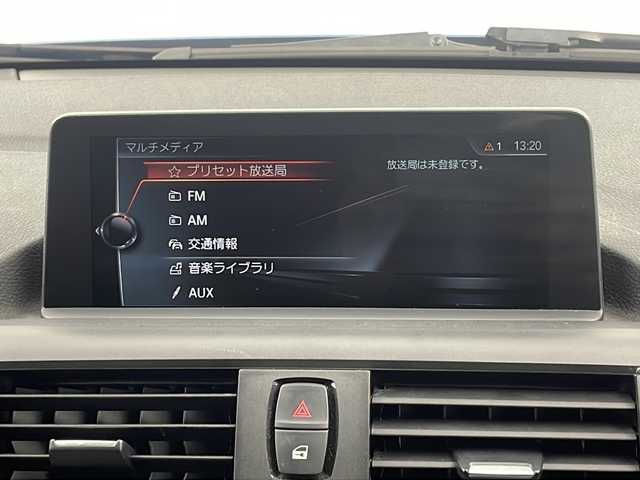 ＢＭＷ Ｍ２ 三重県 2017(平29)年 7万km ロングビーチブルーメタリック 禁煙車/純正HDDナビ/CD/DVD/BT/AUX/バックカメラ/衝突被害軽減ブレーキ/レーンキープアシスト/クルーズコントロール/レザーシート/シートヒーター/ビルトインETC/パドルシフト/オートライト/メモリシート/アイドリングストップ