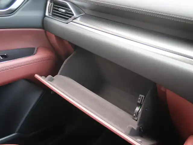 マツダ ＣＸ－８ XD エクスクルーシブモード 石川県 2021(令3)年 2.6万km ジェットブラックマイカ ワンオーナー/スマートキー/プッシュスタート/ステアリングリモコン/純正メモリナビゲーション/フルセグテレビ/バックカメラ/クルーズコントロール/サンルーフ/メモリフロント電動シート/全席シートヒーター/フロントシートベンチレーション/ステアリングヒーター/ETC/全方位カメラ/前後ドライブレコーダー/ヘッドアップディスプレイ/パワートランクゲート/コーナーソナー
