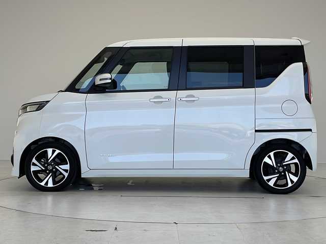日産 ルークス HWS X プロパイロットED 愛知県 2024(令6)年 0.5万km ホワイトパール 助手席スライドアップシート/プロパイロット/純正9型ナビ/全方位カメラ/両側パワースライドドア/レーダークルーズコントロール/フルセグTV/Bluetooth/コーナーセンサー/純正AW/LEDヘッドライト/ETC/ステアリングスイッチ/スマートキー/プッシュスタート