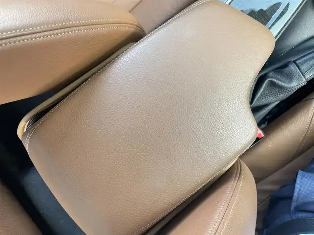 ＢＭＷ ３２０ｉ ラグジュアリー 滋賀県 2015(平27)年 4.1万km アルピンホワイトⅢ レザーシート(ブラウン)/シートヒーター(D/N席)/パワーシート(D/N席)/純正ナビ/CD/DVD/BT/USB/Bカメラ/ドライビングアシスト/ACC/LKA/ルームミラーETC/純正17インチAW/純正フロアマット/スペアキー1本