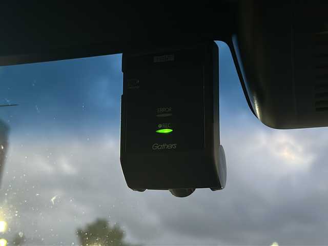 ホンダ Ｎ ＢＯＸ カスタム G L ホンダセンシング 京都府 2018(平30)年 2.1万km シャイニンググレーM 〇Bluetooth/〇ワンオーナー/〇追従型クルーズコントロール/〇純正ナビ/〇純正アルミホイール/〇フルセグ/〇ホンダセンシング/〇バックカメラ/〇LEDライト/〇ベンチシート/〇チップアップシート