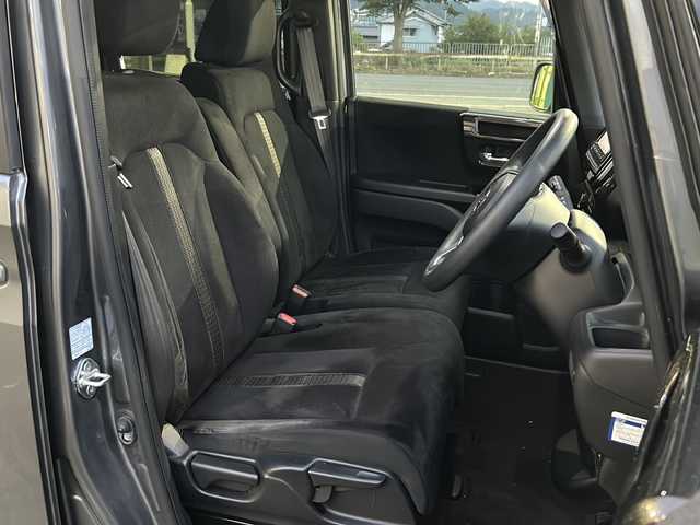ホンダ Ｎ ＢＯＸ カスタム G L ホンダセンシング 京都府 2018(平30)年 2.1万km シャイニンググレーM 〇Bluetooth/〇ワンオーナー/〇追従型クルーズコントロール/〇純正ナビ/〇純正アルミホイール/〇フルセグ/〇ホンダセンシング/〇バックカメラ/〇LEDライト/〇ベンチシート/〇チップアップシート