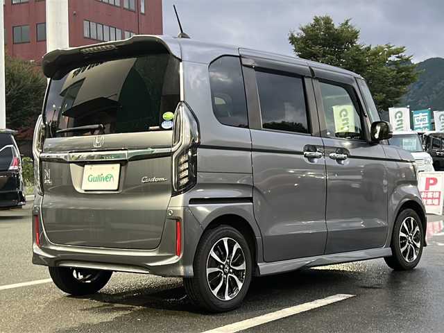ホンダ Ｎ ＢＯＸ カスタム G L ホンダセンシング 京都府 2018(平30)年 2.1万km シャイニンググレーM 〇Bluetooth/〇ワンオーナー/〇追従型クルーズコントロール/〇純正ナビ/〇純正アルミホイール/〇フルセグ/〇ホンダセンシング/〇バックカメラ/〇LEDライト/〇ベンチシート/〇チップアップシート
