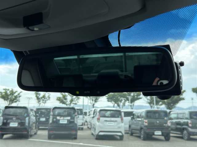 トヨタ クラウン アスリート S - TJ - フロンティア 和歌山県 2017(平29)年 7.1万km プレシャスブラックパール 純正ナビ/フルセグTV/テレビキャンセラー/(AM/FM/CD/DVD/USB/Bluetooth)/バックカメラ/トヨタセーフティセンス/レーダークルーズコントロール/全周囲ドライブレコーダー/ビルトインETC/全席パワーシート/全席シートヒーター/ハーフレザーシート/LEDヘッドライト/オートライト/オートマチックハイビーム/フォグランプ/ステアリングリモコン/純正18インチアルミホイール/プッシュスタート/スマートキー