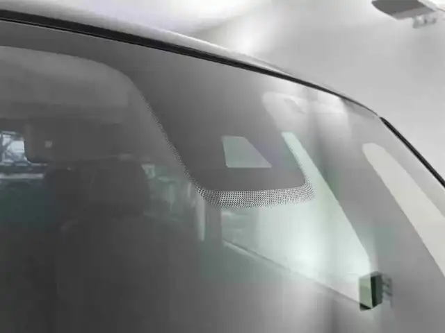 三菱 デリカミニ T プレミアム 栃木県 2025(令7)年 0.2万km オレンジⅡ 4WD/ターボ/デジタルルームーミラー/マルチアラウンドモニター/三菱e-Assist デリカミニ Tプレミアム/　衝突被害軽減ブレーキ/　踏み間違い防止アシスト/　オートハイビーム/　車線逸脱警告/　先行者発進通知/　標識認知システム/　車線維持支援/　ふらつき警報/　前方衝突予測警報/高速道路 同一車線運転支援機能 マイパイロット/レーダークルーズコントロール/ヒルディセントコントロール/両側パワースライドドア/ビルトインETC/ルーフレール/ステアリングヒーター/シートヒーター/アイドリングストップ/LEDヘッドライト/LEDフォグランプ/助手席シートバックテーブル/純正15インチアルミホイール/純正フロアマット(ラバータイプ)/スマートキー×2本/保証書、取扱説明書