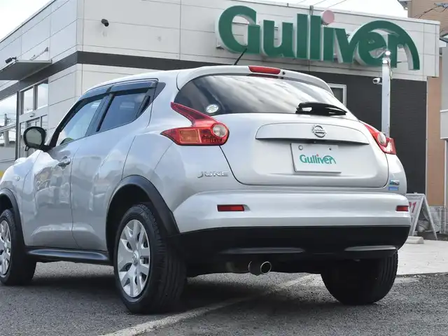 日産 ジューク 15RS タイプV 神奈川県 2012(平24)年 2万km ブリリアントシルバー 純正7インチワイドナビ/：ワンセグTV/：CD再生/：バックカメラ/マフラーカッター/純正フロアマット/：ドアバイザー/プライバシーガラス