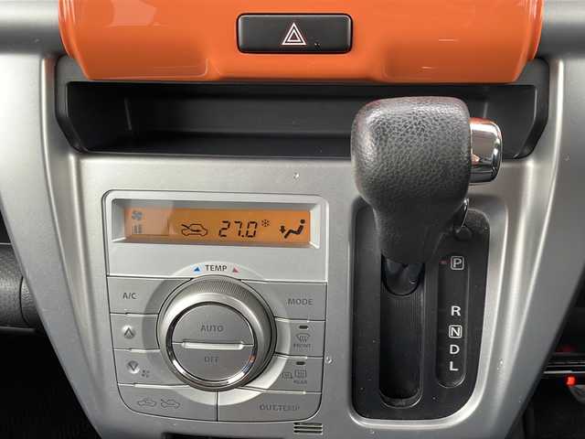 スズキ ハスラー G 岩手県 2014(平26)年 8.4万km パッションオレンジマイカ/スペリアホワイト レーダーブレーキＳ　ナビ　フルセグ　ＤＶＤ再生　シートヒーター　ＥＴＣ　ツィーター　オフロードモード　ヒルディセントコントロール　積込冬タイヤ付ＡＷ　純正マット　ヒーター付電格ミラー　スマートキー