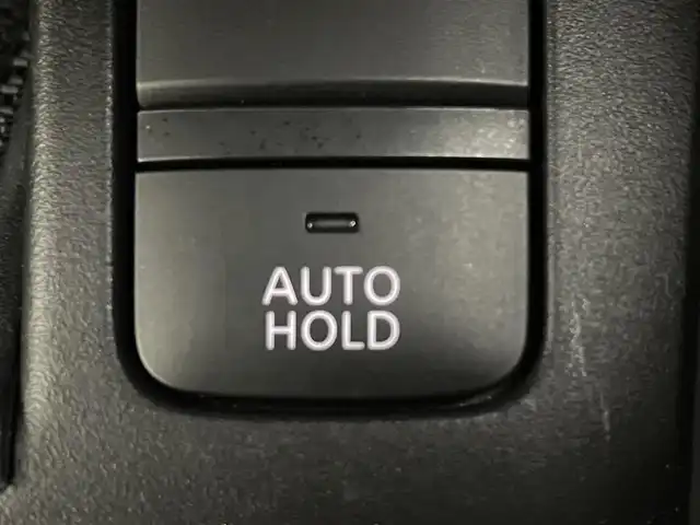 日産 キックス オーテック 道央・札幌 2023(令5)年 2万km ブリリアントホワイトパール ・4WD/・アラウンドビューモニター/・純正ナビ/CD/USB/フルセグTV/・ビルドインETC/・前後ドライブレコーダー/・衝突軽減ブレーキ/・横滑り防止装置/・レーンキープアシスト/・前後コーナーセンサー/・プロパイロット/・ブレーキホールド/・電動パーキングブレーキ/・コーナーリングスタビリティアシスト/・エマージェンシーブレーキ/LDW/LDP/・セーフティアシスト/・VIPERセキュリティ/・オートライト/・LEDライト/・LEDフォグランプ/・レベライザー/・シートヒーター/・プッシュスタート/・ステアヒーター/・スマートキー/・純正フロアマット/・ドアバイザー