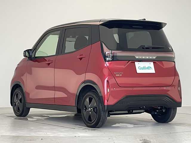 日産 サクラ X 90周年記念車 愛知県 2024(令6)年 0.3万km スパークリングレッド/ブラック プロパイロット/衝突軽減システム/純正9型ディズプレイオーディオ　ナビあり/全方位カメラ/クルーズコントロール/シートヒーター/フルセグ/Bluetzooth/バックカメラ/コーナーセンサー/純正アルミホイール/ETC2.0/LEDヘッドライト/ステアリングヒーター/オートライト/ドライブレコーダー/ステアリングスイッチ/スマートキー/プッシュスタート