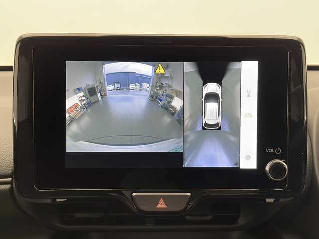 トヨタ ヤリスクロス ハイブリッド Z 長野県 2024(令6)年 0.8万km パープリッシュホワイト 4WD/純正ディスプレイオーディオ（ナビ更新切れ）/Bluetooth/フルセグTV/全方位カメラ/ETC/横滑り防止装置/盗難防止装置/衝突被害軽減システム/レーンキープアシスト/純正18インチAW装着/コーナーセンサー/前席シートヒーター/ヘッドライトレベライザー/ステアリングヒーター/革巻きステアリング/電動ブレーキホールド/運転席パワーシート/LEDヘッドライト/スマートキー