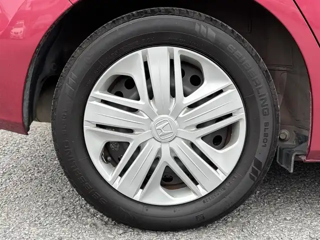 ホンダ フィット 13G L ホンダセンシング 茨城県 2018(平30)年 7.5万km ルージュアメジストM 純正ナビ(フルセグ/AMFM/Bluetooth)/純正ドライブレコーダー/バックカメラ/クルーズコントロール/オートエアコン/ビルトインＥＴＣ/レーンキープアシスト/純正フロアマット/保証書
