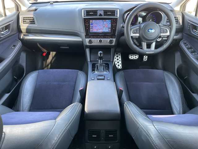 スバル アウトバック リミテッド スマートED 青森県 2016(平28)年 9.1万km クリスタルホワイトP 4WD/純正8インチナビ・フルセグTV/CD・DVD・Bluetooth・SD・HDMI/バックカメラ/ハーフレザーシート/前席パワーシート/前後席シートヒーター/アイサイトver.3/アドバンスドセイフティパッケージ/衝突軽減ブレーキ/追従クルーズコントロール/アクティブレーンキープ/ブラインドスポットモニター/ハイビームアシスト/パドルシフト/前方ドライブレコーダー/サイド・カーテンエアバッグ/ビルトインETC/パドルシフト/LEDヘッドライト/フォグランプ/リアフォグランプ/純正18インチアルミ/ルーフレール