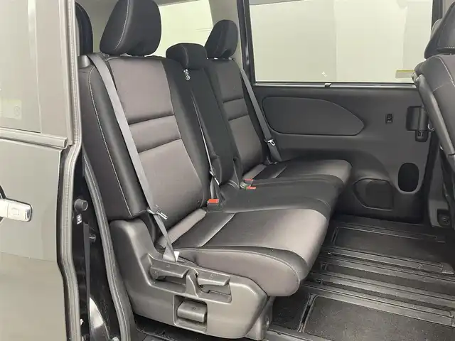日産 セレナ ハイウェイスター G 埼玉県 2016(平28)年 5.1万km ダイヤモンドブラック 純正９インチナビ　フリップダウンモニター　アラウンドビューモニター　プロパイロット　ビルトインＥＴＣ　インテリジェントルームミラー　両側パワースライドドア　社外アルミ　ＬＥＤライト　地デジフルセグＴＶ