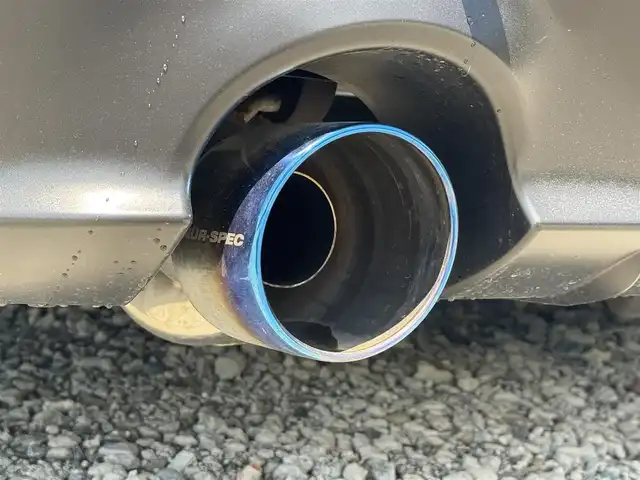 スバル ＢＲＺ S 兵庫県 2021(令3)年 1.4万km クリスタルホワイトP TC-4アドバンレーシング18インチAW/BLITZ車高調/BLITZニュルスペックマフラー/STIフロントアンダースポイラー/HKSカーボンダックテールスポイラー/KENWOODナビ/バックカメラ/フルセグTV/LEDヘッドライト