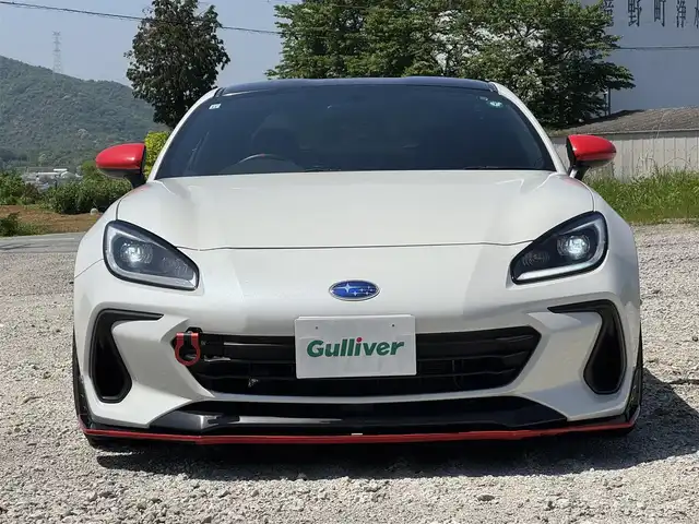 スバル ＢＲＺ S 兵庫県 2021(令3)年 1.4万km クリスタルホワイトP TC-4アドバンレーシング18インチAW/BLITZ車高調/BLITZニュルスペックマフラー/STIフロントアンダースポイラー/HKSカーボンダックテールスポイラー/KENWOODナビ/バックカメラ/フルセグTV/LEDヘッドライト