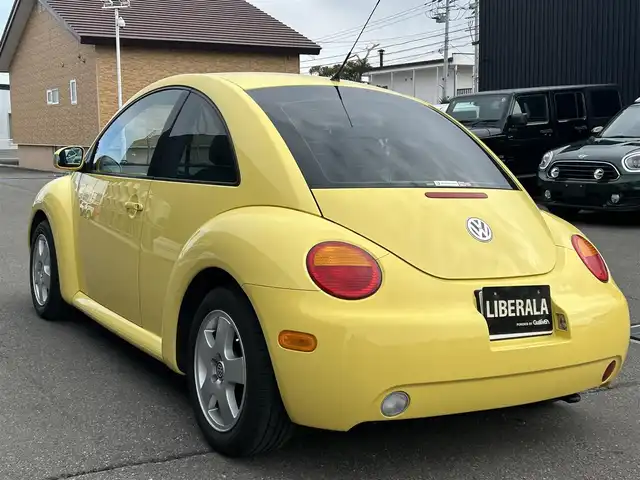 フォルクスワーゲン ニュー ビートル 道東・釧路十勝 2003(平15)年 7.2万km サンフラワー