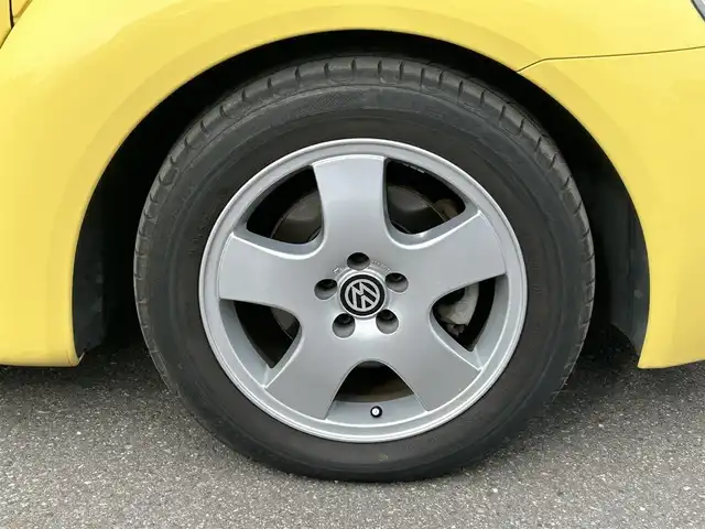 フォルクスワーゲン ニュー ビートル 道東・釧路十勝 2003(平15)年 7.2万km サンフラワー