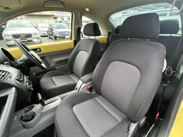 フォルクスワーゲン ニュー ビートル 道東・釧路十勝 2003(平15)年 7.2万km サンフラワー