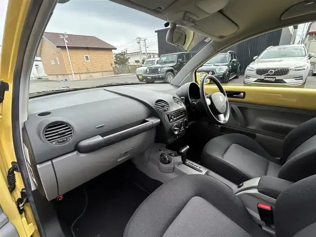 フォルクスワーゲン ニュー ビートル 道東・釧路十勝 2003(平15)年 7.2万km サンフラワー