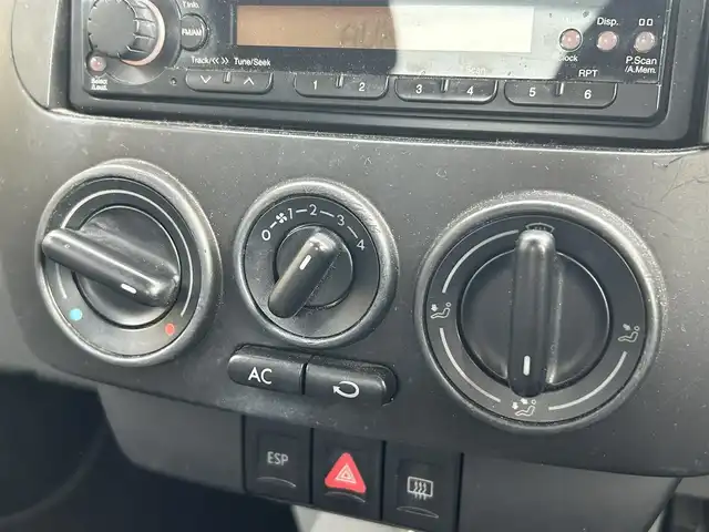 フォルクスワーゲン ニュー ビートル 道東・釧路十勝 2003(平15)年 7.2万km サンフラワー