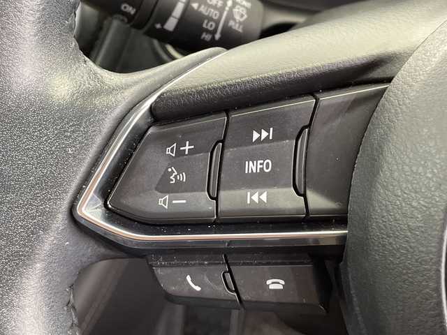 マツダ ＣＸ－３ 15S アーバンドレッサー 栃木県 2021(令3)年 5.5万km ソウルレッドプレミアムメタリック ワンオーナー/特別仕様車/純正ナビ/　（CD/DVD/フルセグTV/Bluetooth/USB）/BOSEサウンドシステム/マツダi-ACTIVSENSE/・アドバンストスマートシティブレーキサポート/・AT誤発進抑制制御/・レーンキープアシストシステム/・アダプティブLEDヘッドライト/・ブラインドスポットモニタリング/・リアクロストラフィックアラート/・ドライバーアテンションアラート/・マツダレーダークルーズコントロール/・360°ビューモニター＋フロントパーキングセンサー/・クルージング＆トラフィックサポート/・交通標識認識システム/ETC/前後ドライブレコーダー/前席シートヒーター/ステアリングヒーター/ヘッドアップディスプレイ/禁煙車/LEDヘッドライト/スマートキー/アイドリングストップ/純正AW/純正フロアマット/スマートキー/保証書/取扱説明書