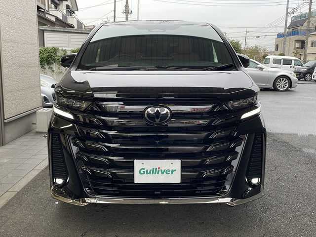トヨタ ヴェルファイア ハイブリット Z プレミア 埼玉県 2024(令6)年 1.1万km ブラック ワンオーナー/トヨタセーフティーセンス/ ・プリクラッシュセーフティシステム/ ・レーンディパーチャーアラート/ ・オートマチックハイビーム/ ・先行車発進告知機能（付帯機能）/ ・レーダークルーズコントロール/左右独立ムーンルーフ/デジタルインナーミラー/ユニバーサルステップ/ブラウンプレミアムナッパレザーシート/純正１４インチディスプレイオーディオ/（ナビ/AM/FM/フルセグTV/BT/USB】/パノラマビューモニター/両側パワースライドドア/ビルトインＥＴＣ２．０/三眼LEDヘッドライト/置くだけ充電/1列目２列目シートヒーター/1列目２列目エアシート/ステアリングヒーター/社外フロアマット/純正19インチAW/パドルシフト/保証書/取扱説明書/スペアキー×1
