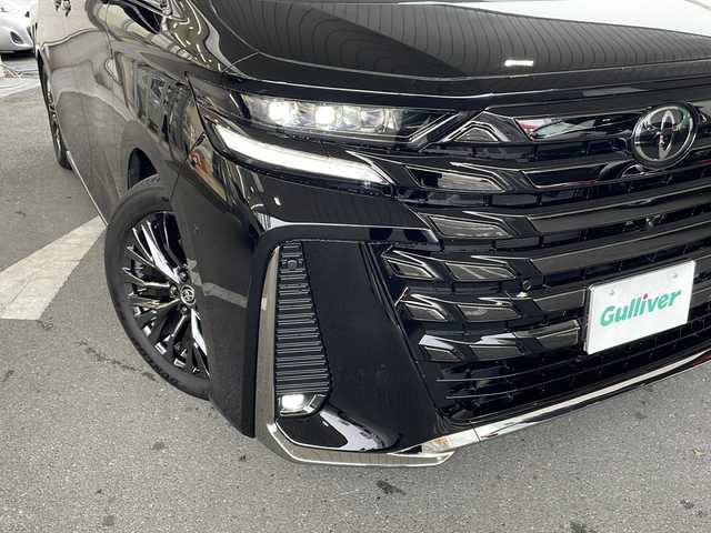 トヨタ ヴェルファイア ハイブリット Z プレミア 埼玉県 2024(令6)年 1.1万km ブラック ワンオーナー/トヨタセーフティーセンス/ ・プリクラッシュセーフティシステム/ ・レーンディパーチャーアラート/ ・オートマチックハイビーム/ ・先行車発進告知機能（付帯機能）/ ・レーダークルーズコントロール/左右独立ムーンルーフ/デジタルインナーミラー/ユニバーサルステップ/ブラウンプレミアムナッパレザーシート/純正１４インチディスプレイオーディオ/（ナビ/AM/FM/フルセグTV/BT/USB】/パノラマビューモニター/両側パワースライドドア/ビルトインＥＴＣ２．０/三眼LEDヘッドライト/置くだけ充電/1列目２列目シートヒーター/1列目２列目エアシート/ステアリングヒーター/社外フロアマット/純正19インチAW/パドルシフト/保証書/取扱説明書/スペアキー×1