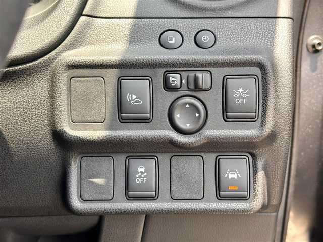 日産 ノート e－パワー ニスモ 宮城県 2020(令2)年 7.1万km ダークメタルグレー インテリジェントエマージェンシーブレーキ/純正SDナビ/【CD・DVD・SD・BT・USB・フルセグTV】/アラウンドビューモニター/純正16インチAW/純正エアロ/デジタルインナー/クルーズコントロール/社外コンソールBOX/車線逸脱警報/踏み間違い衝突防止アシスト/フロント＆バックソナー/ハイビームアシスト/オートライト/LEDヘッドライト/LEDデイライト/革巻きステアリング/ステアリングスイッチ/シートリフター/スマートキー＆プッシュスタート/電動格納ミラー/アルミ製ペダル/純正フロアマット/ドアバイザー/Wエアバッグ/ETC