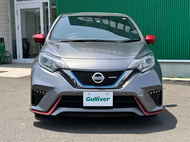 日産 ノート e－パワー ニスモ 宮城県 2020(令2)年 7.1万km ダークメタルグレー インテリジェントエマージェンシーブレーキ/純正SDナビ/【CD・DVD・SD・BT・USB・フルセグTV】/アラウンドビューモニター/純正16インチAW/純正エアロ/デジタルインナー/クルーズコントロール/社外コンソールBOX/車線逸脱警報/踏み間違い衝突防止アシスト/フロント＆バックソナー/ハイビームアシスト/オートライト/LEDヘッドライト/LEDデイライト/革巻きステアリング/ステアリングスイッチ/シートリフター/スマートキー＆プッシュスタート/電動格納ミラー/アルミ製ペダル/純正フロアマット/ドアバイザー/Wエアバッグ/ETC