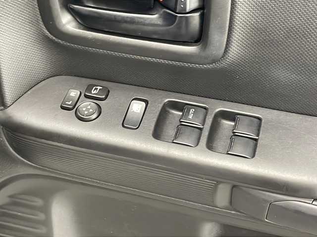 スズキ スペーシア HYBRID X 宮崎県 2019(令1)年 1.9万km ピュアホワイトP 禁煙車/衝突被害軽減ブレーキ/社外ナビTV/（ストラーダ/CN-RE05WD/CD/DVD/Bluetooth/フルセグTV）/社外前後ドライブレコーダー/純正セキュリティアラーム/純正フロアマット/両側電動スライドドア/クリアランスソナー/レーンディパーチャーアラート/シートヒーター/オートエアコン/ETC/スマートキー/プッシュエンジンスタート/スペアキー/新車時保証書/取扱い説明書