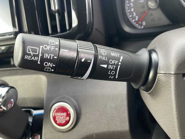 ホンダ Ｎ ＯＮＥ セレクト 三重県 2018(平30)年 0.3万km プレミアムアイボリーパール2トーン 社外ナビ/ETC/バックカメラ/ハーフレザーシート/シートヒーター/USB給電/シティブレーキアクティブシステム/後コーナーセンサー/ECON/アイドリングストップ/横滑り防止/純正フロアマット