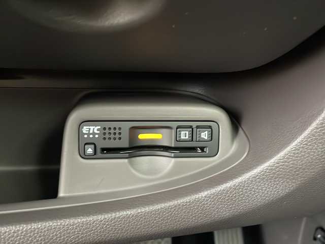 ホンダ Ｎ ＯＮＥ セレクト 三重県 2018(平30)年 0.3万km プレミアムアイボリーパール2トーン 社外ナビ/ETC/バックカメラ/ハーフレザーシート/シートヒーター/USB給電/シティブレーキアクティブシステム/後コーナーセンサー/ECON/アイドリングストップ/横滑り防止/純正フロアマット