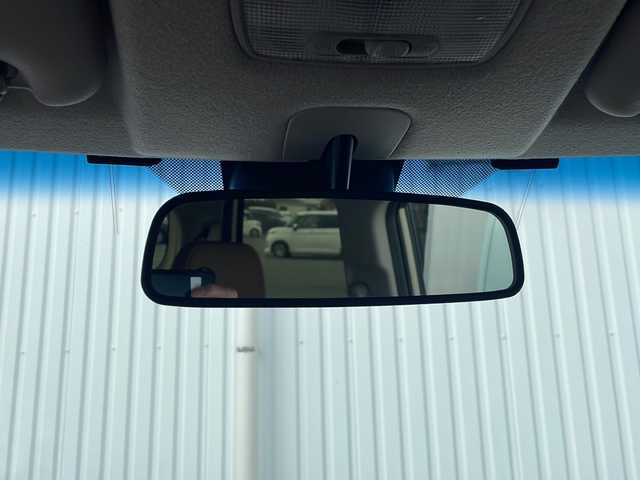 ホンダ Ｎ ＯＮＥ セレクト 三重県 2018(平30)年 0.3万km プレミアムアイボリーパール2トーン 社外ナビ/ETC/バックカメラ/ハーフレザーシート/シートヒーター/USB給電/シティブレーキアクティブシステム/後コーナーセンサー/ECON/アイドリングストップ/横滑り防止/純正フロアマット