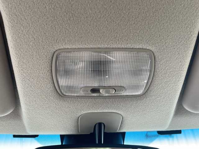 ホンダ Ｎ ＯＮＥ セレクト 三重県 2018(平30)年 0.3万km プレミアムアイボリーパール2トーン 社外ナビ/ETC/バックカメラ/ハーフレザーシート/シートヒーター/USB給電/シティブレーキアクティブシステム/後コーナーセンサー/ECON/アイドリングストップ/横滑り防止/純正フロアマット