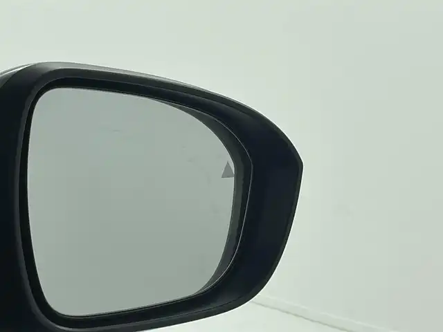 日産 セレナ e－パワー ハイウェイスター V 大阪府 2023(令5)年 1.8万km ダイヤモンドブラック プロパイロット/　・エマ ージェンシーブレーキ/　・レーダークルーズコントロール/　・クリアランスソナー/社外ナビ/　　CD/DVD/Bluetooth/ワンセグ/デジタルインナーミラー/アラウンドビューモニター/両側パワースライドドア/LEDオートライト/フォグランプ/オートハイビーム/純正16インチアルミホイール/ステアリングスイッチ/USBポート/ETC/ブラインドスポットモニター